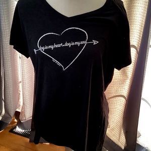 Dogisgood Women’s T shirt. Black. Size XL.like new.